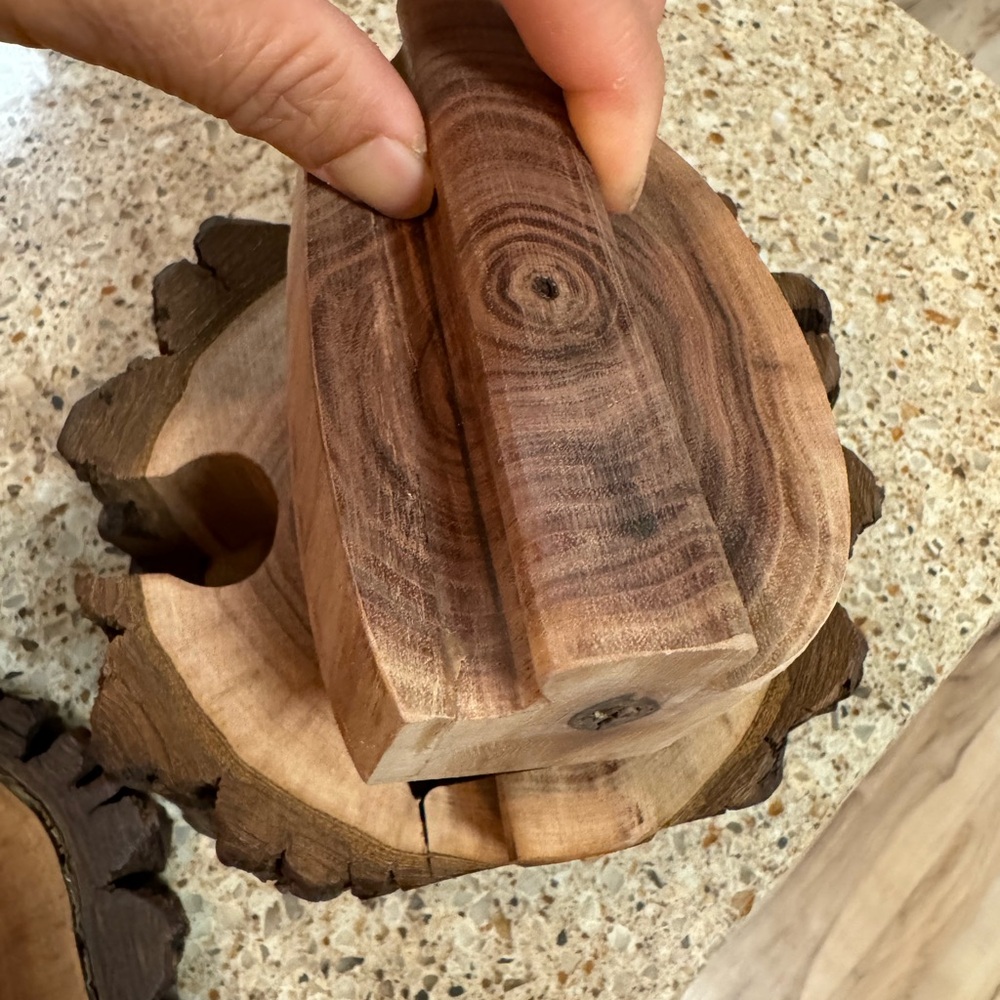 Vintage jewelry Rustic Wooden Tree Stump Box. - Picture 9 of 12